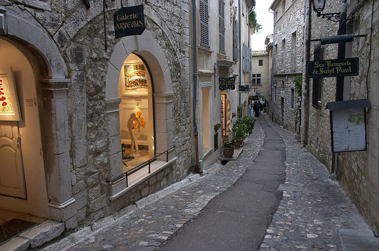 Cannes, Antibes & Saint-Paul-De-Vence From Nice
