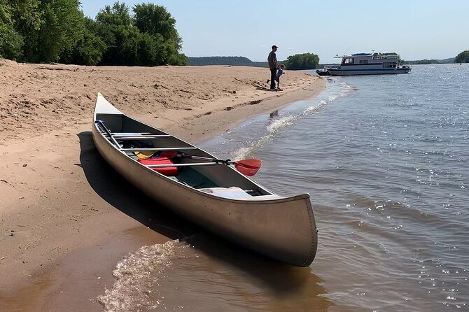 Canoe/Kayak Tour of Mississippi Wildlife & Fish Refuge