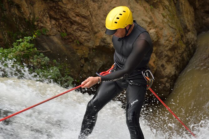 Canyoning in the Baiguate River