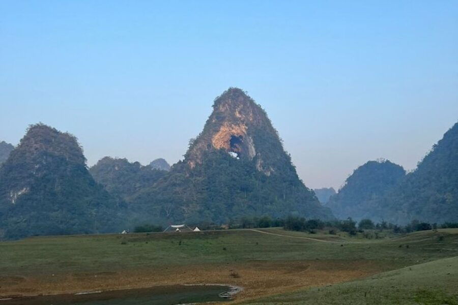 Cao Bang: Thang Hen Lake Overnight Nature Hill Camping Trip