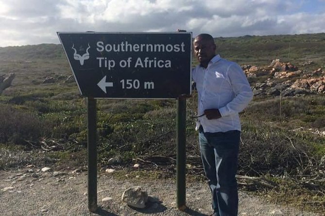 Cape Agulhas,, Where the 2 Oceans Meet - Good To Know