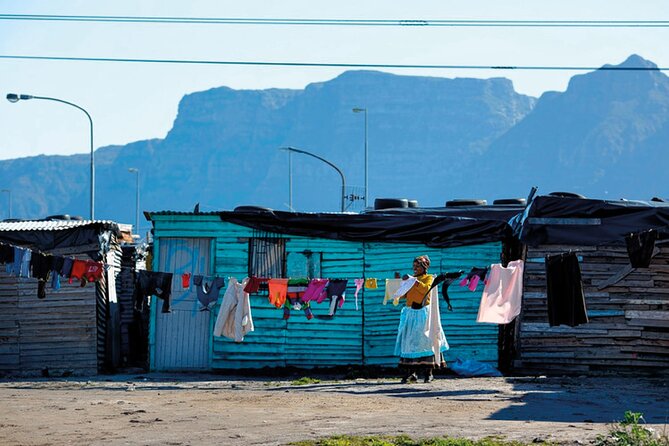 Cape Town Bucket List Combo: Table Mountain, Township & Bo-Kaap - Table Mountain: A Must-Visit Highlight