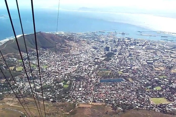 Cape Town, Private Tour Bo - Kaap City Center Tour & Table Mountain Car Away - Tour Highlights