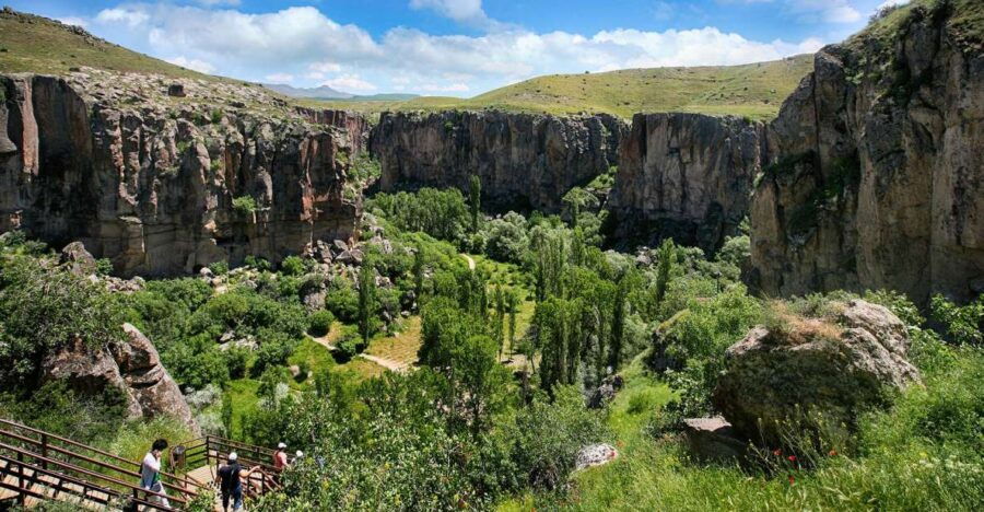 Cappadocia: Guided Tour With Lunch & Visit to Ihlara Canyon - Good To Know