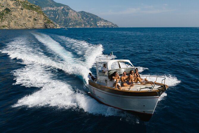 Capri and Positano Classic Private - 25ft Classic Boat - Good To Know