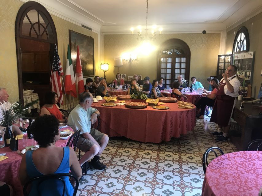 Castelfranco Emilia: Modena Balsamic Vinegar Cellar Visit