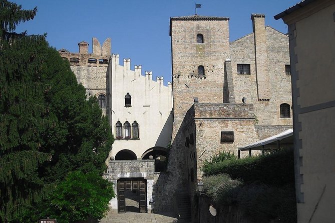 Castle, Medieval Village, Venetian Baroque Garden, Wine Tasting Private Tour