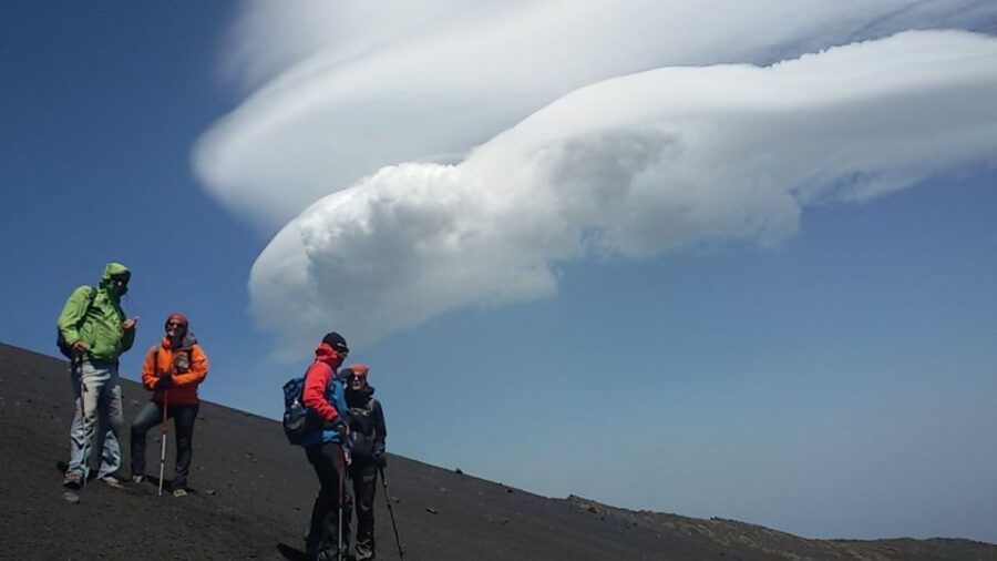 Catania/Etna: Mount Etna Guided Adventure Trek