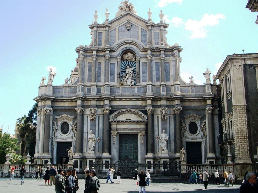 Catania: Guided Street Food Tour With Tastings