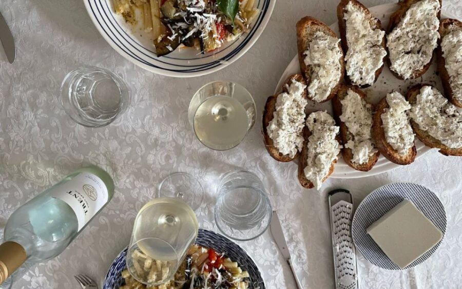 Catania: Traditional Home Cooking Experience With Dinner - Good To Know