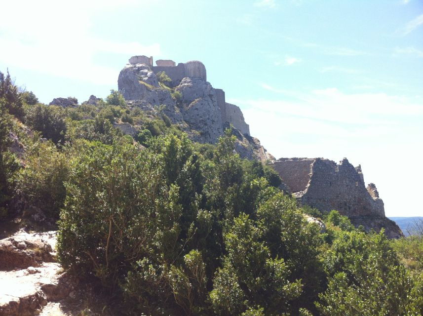 Cathar Castles: Quéribus and Peyrepertuse