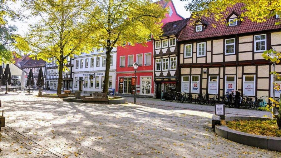 Celle: Romantic Old Town Self-guided Discovery Tour - Good To Know