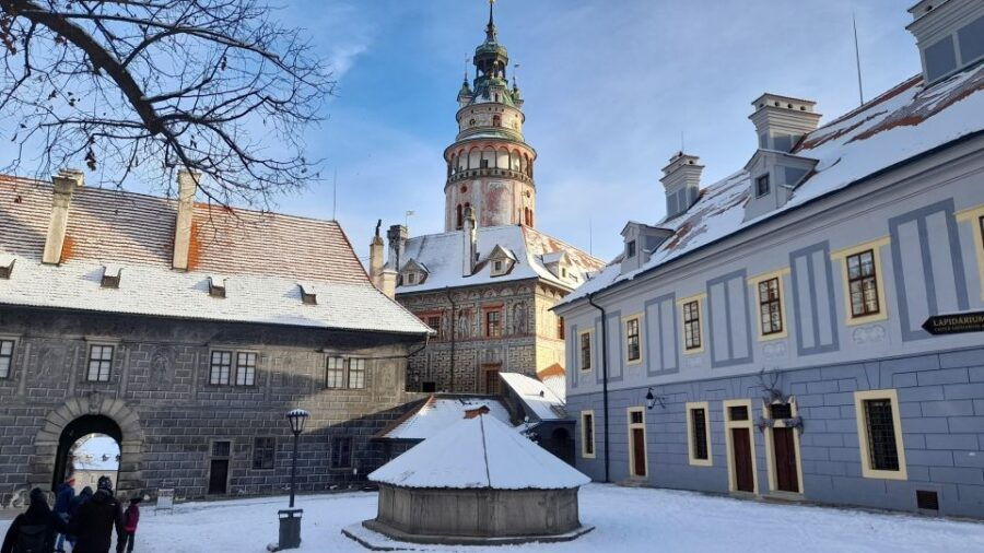 Cesky Krumlov Private Tour From Prague - Good To Know