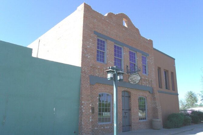 Chandler Scavenger Hunt: Functional Fun in Old Town!