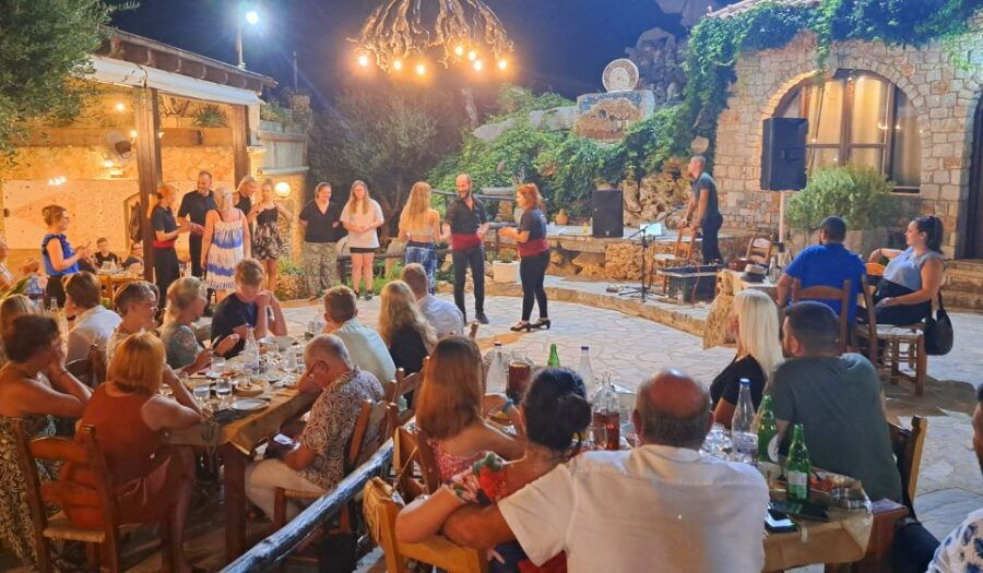 Chania: Cretan Folklore Dance Show With Dinner and Pickup - Good To Know