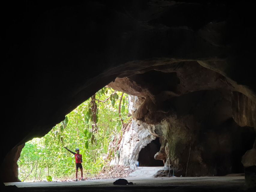 Chiang Mai: Boat Ride and Cycling Tour to Sticky Waterfall - Good To Know
