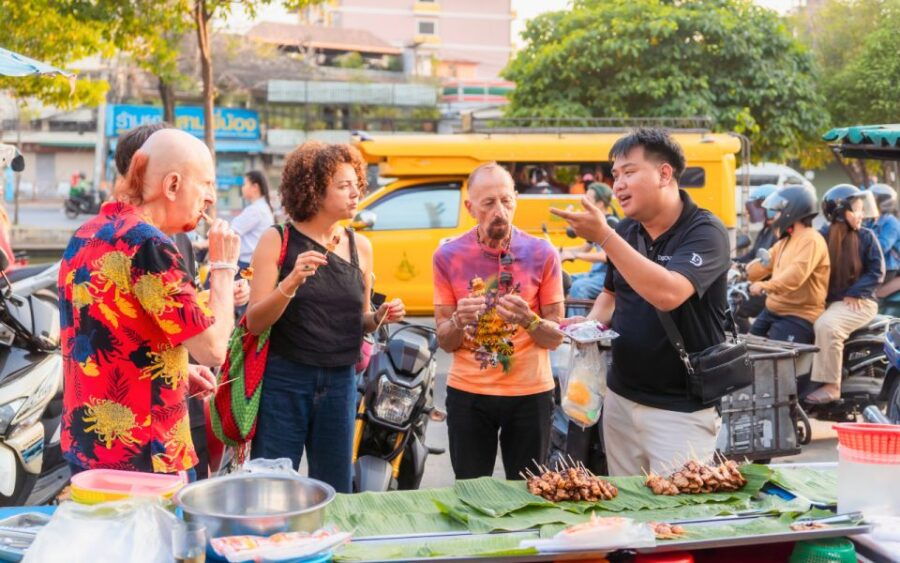 Chiang Mai: Street Eats Evening Group Food Tour - Good To Know