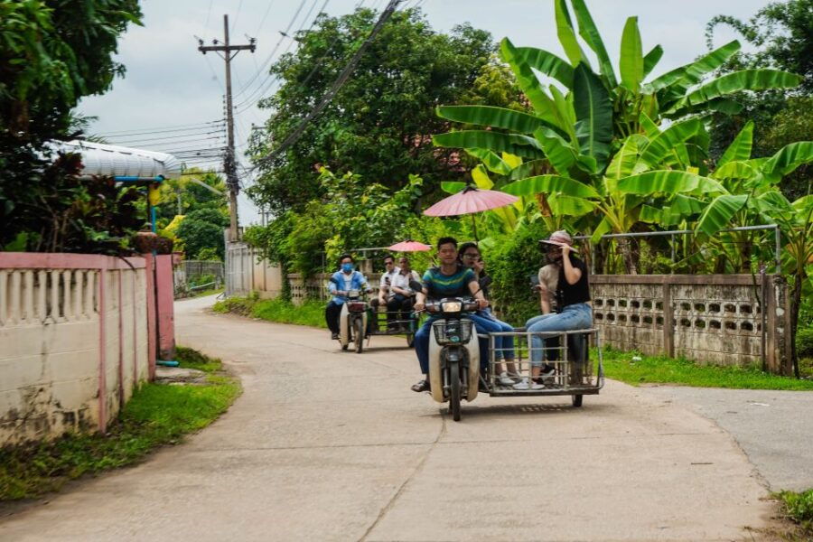 Chiang Mai: Tour of Craft Village at Ban Nam Ton