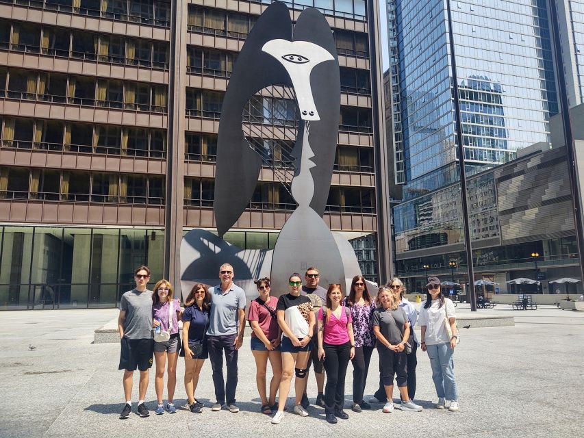 Chicago: Downtown TV and Movie Sites Walking Tour