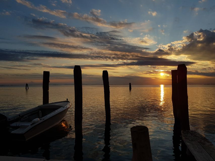 Chioggia: Venetian Lagoon Sunset Boat Tour and Aperitif