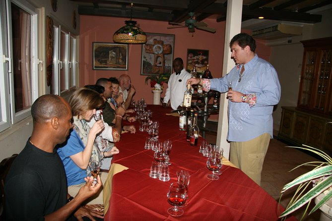 Cigar Demo and Rum Tasting at Graycliff Cigar Company - Good To Know