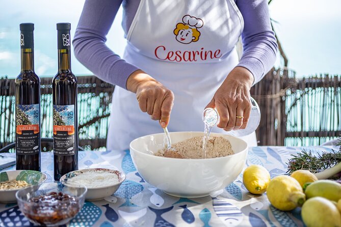 Cinque Terre: Gnocchi & Pesto Class With Seaview in Riomaggiore