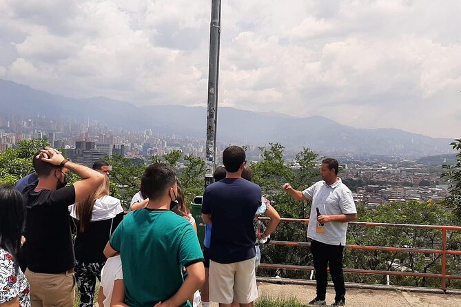 City Tour, Comuna 13, and Graffiti Medellin - Good To Know