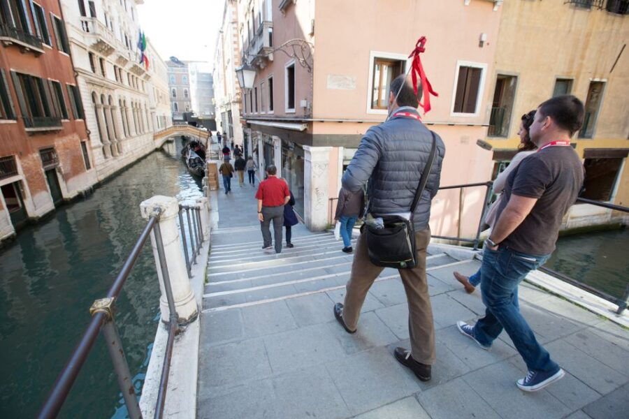 Classical Venice: 1.5-Hour Walking Tour - Good To Know