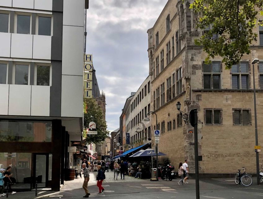 Cologne: Roman History Self-Guided Audio Guide Walking Tour