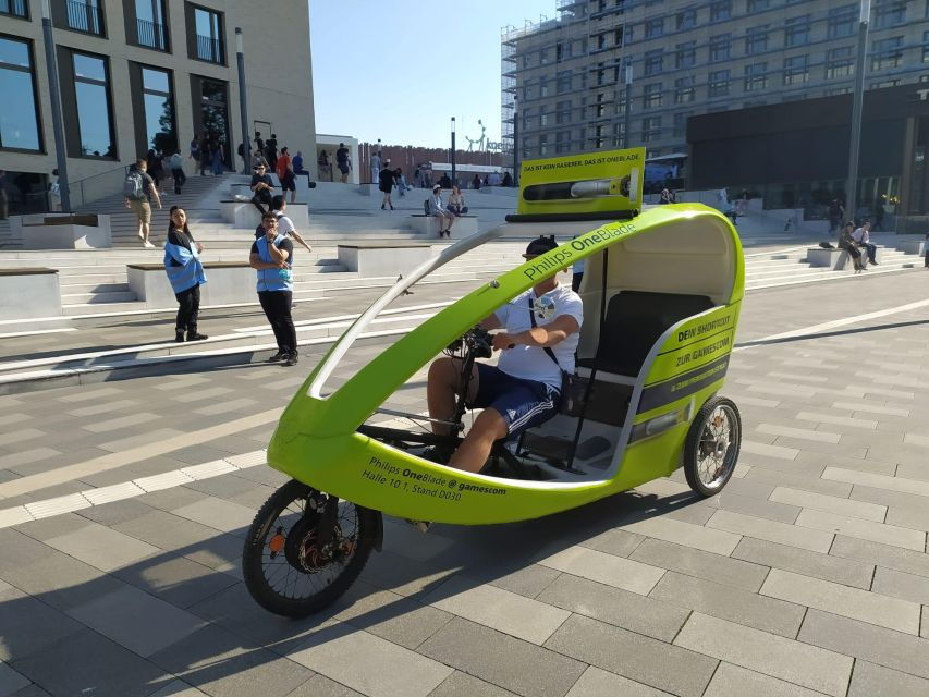 Cologne Sightseeing Rickshaw Tour