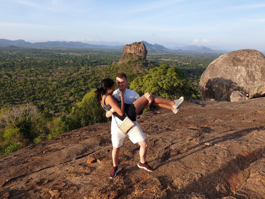 Colombo: From Pidurangala Rock and Minneriya Safari Day Tour