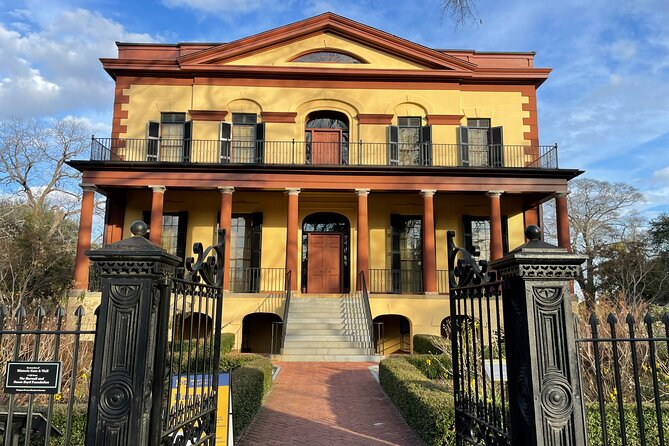 Columbias Civil War & Street Art: A Self-Guided Audio Tour
