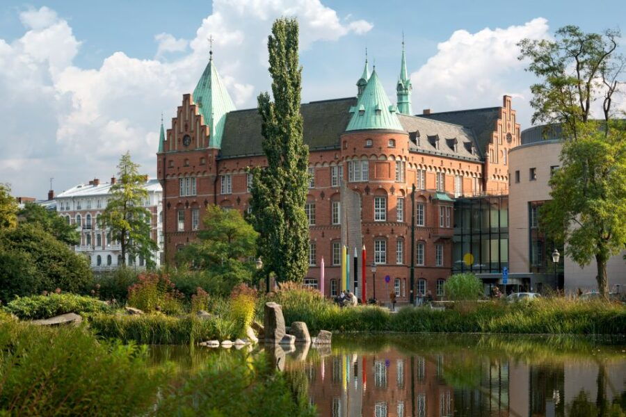 Copenhagen: Full-Day Trip to Malmö With Swedish Lunch - Good To Know