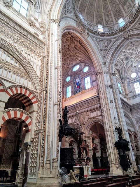 Córdoba: Mosque-Cathedral of Córdoba Tour With Entry Ticket