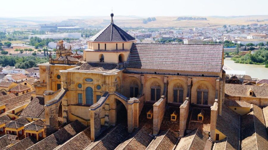 Cordoba – Private Tour Including Visit to the Fortress