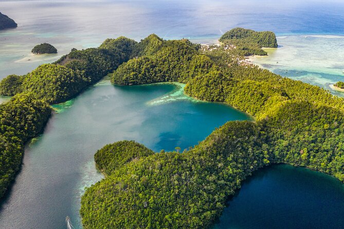 Coron Ultimate Tour - Full Day Group Tour W/ Lunch - Good To Know
