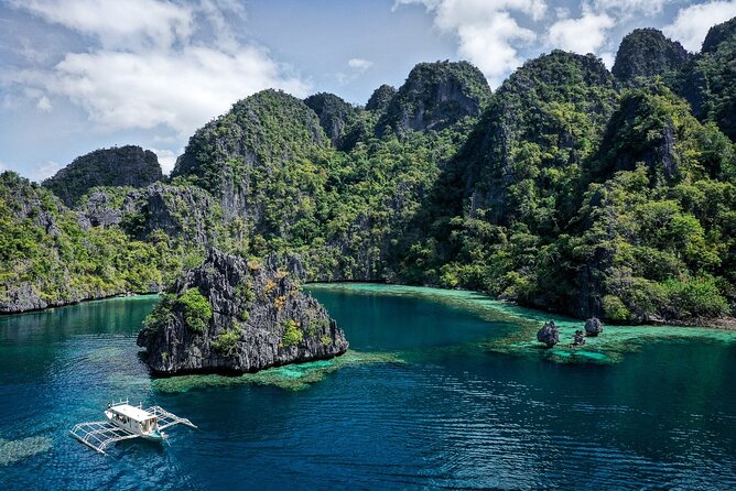 Coron Ultimate Tour - Private Tour W/ Buffet Lunch (Full Day) - Good To Know