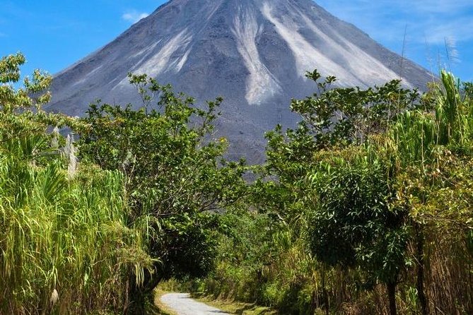 Costa Rica: Immerse in Breathtaking Nature