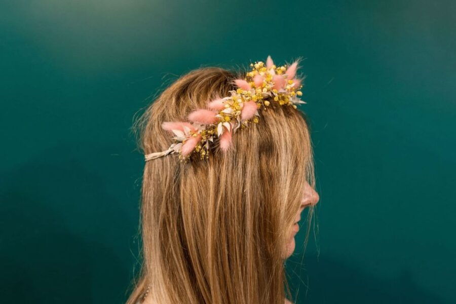 Create Dried Flower Crown Workshop In Paris, France - Good To Know