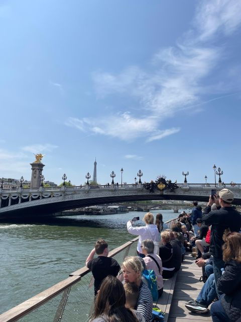 Cruise for River Sena Entrance to the Triumph Arc - Good To Know