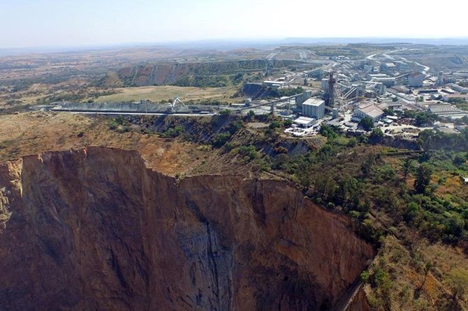 Cullinan Diamond Mine Surface Guided Tour From Johannesburg, Every Monday.