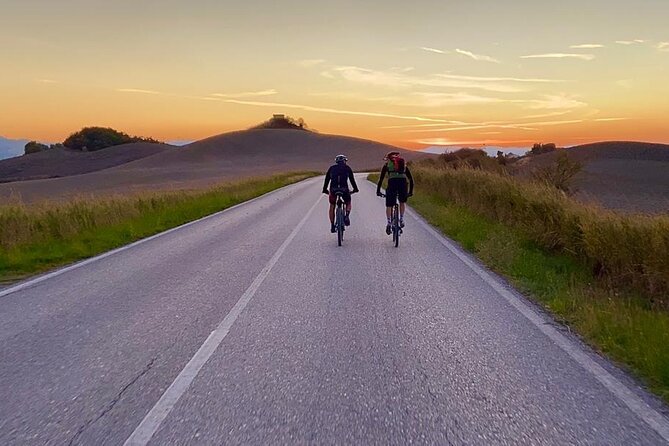 Cycling in Tuscany TOP Experience – 1 Day Race Bike Rental