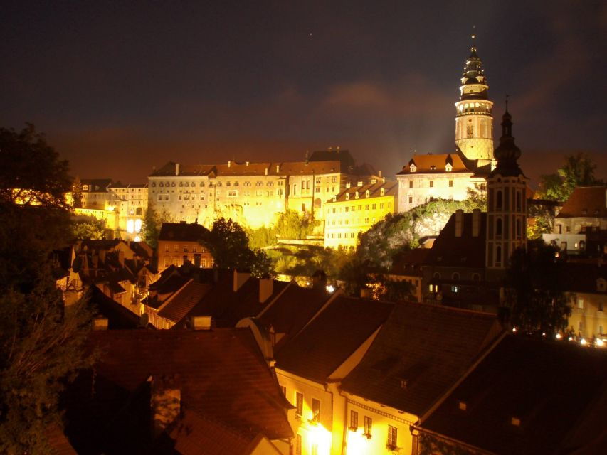 Czech Krumlov: Night Walking Tour With a Professional Guide