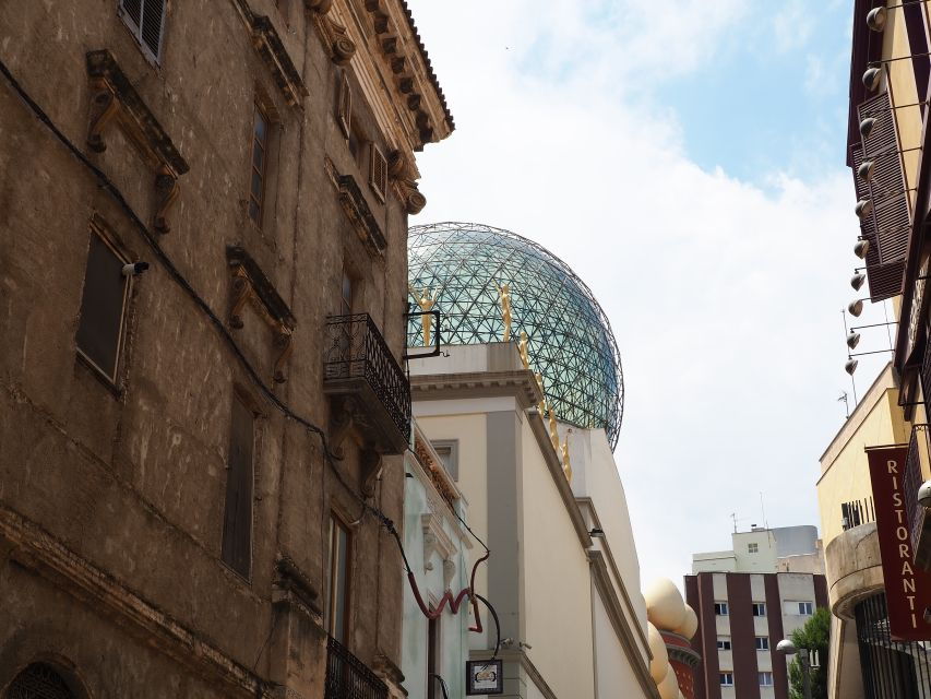 Dalí Triangle & Cadaqués Day-Trip From Girona