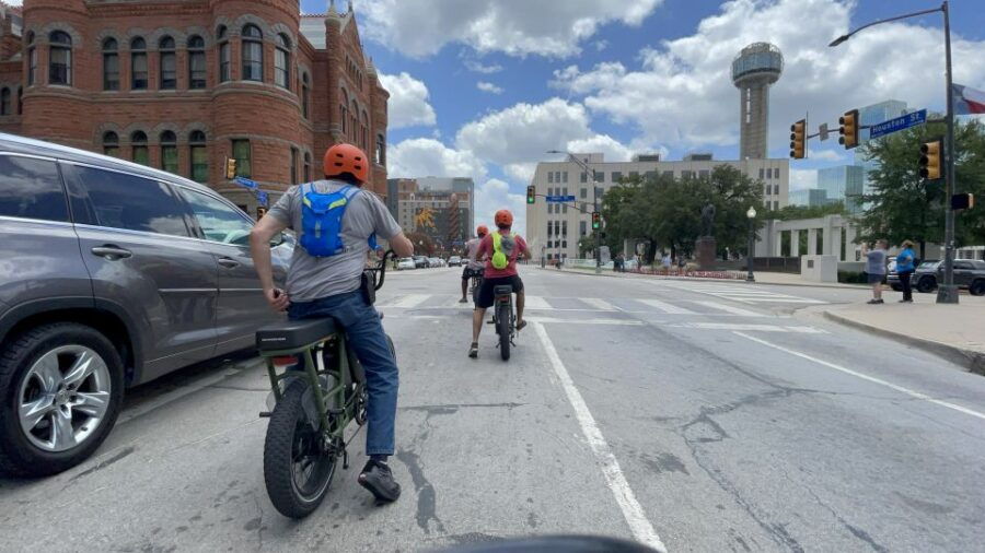 Dallas: a Digital Motorbike Tour of Dallas With E-Guide