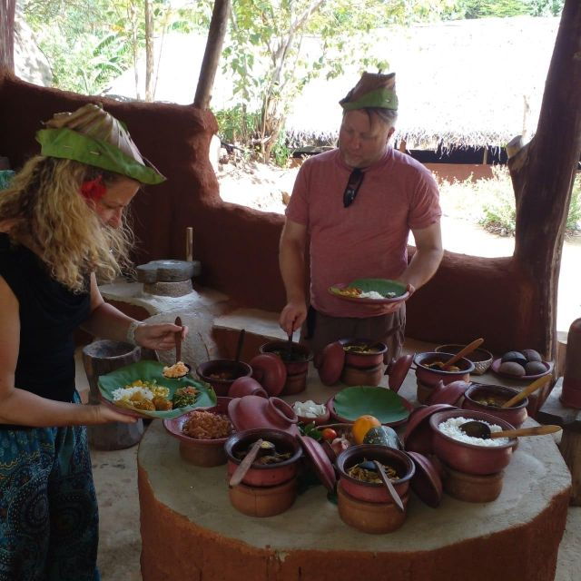 Dambulla: Caves Temple & Traditional Village Tour With Lunch