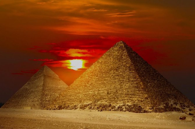 Day Tour at the Pyramids of Giza - Tour Highlights
