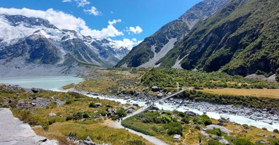 Day Tour: From Dunedin to Mount Cook in Private Car