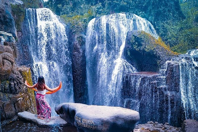 Day Tour: Sangeh Forest, Pura Taman Mumbul, Beji Griya Waterfall - Good To Know