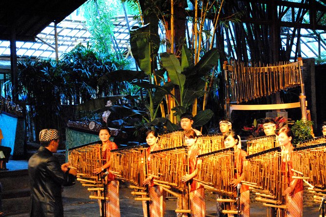 DAY TRIP TO BANDUNG CITY From Jakarta - Bandung City: A Cultural Gem in Java